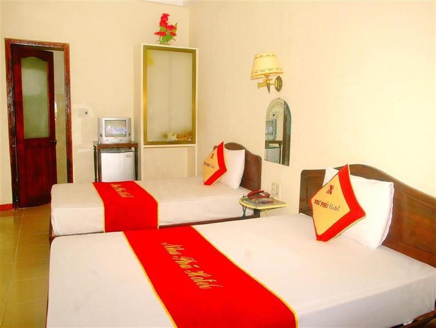 Nhu Phu Hotel เว้ ภายนอก รูปภาพ