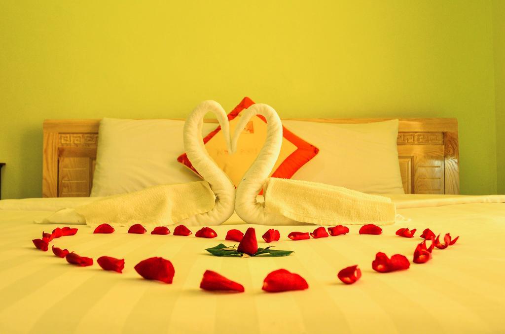 Nhu Phu Hotel เว้ ภายนอก รูปภาพ