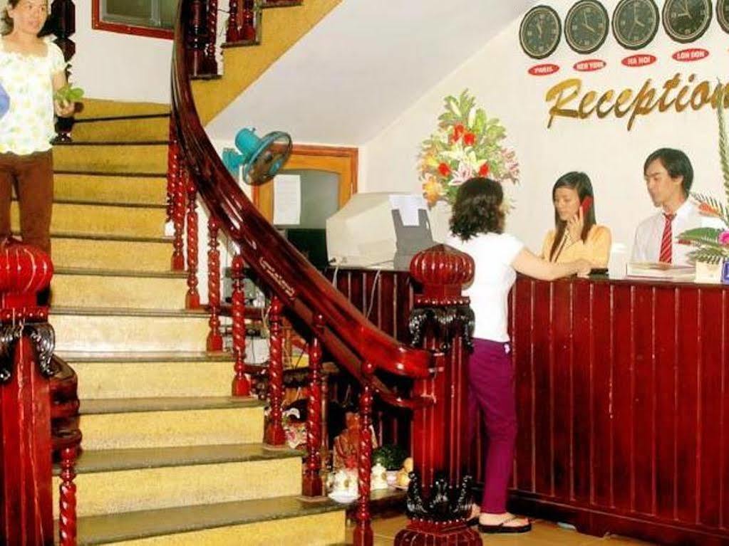 Nhu Phu Hotel เว้ ภายนอก รูปภาพ